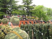 В Цхинвале состоялся военный парад в честь Дня Победы