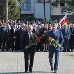 Делегация Южной Осетии почтила память погибших в Отечественной войне Абхазии