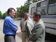 В Цхинвал прибыл первый за последние 20 лет новый пассажирский автобус