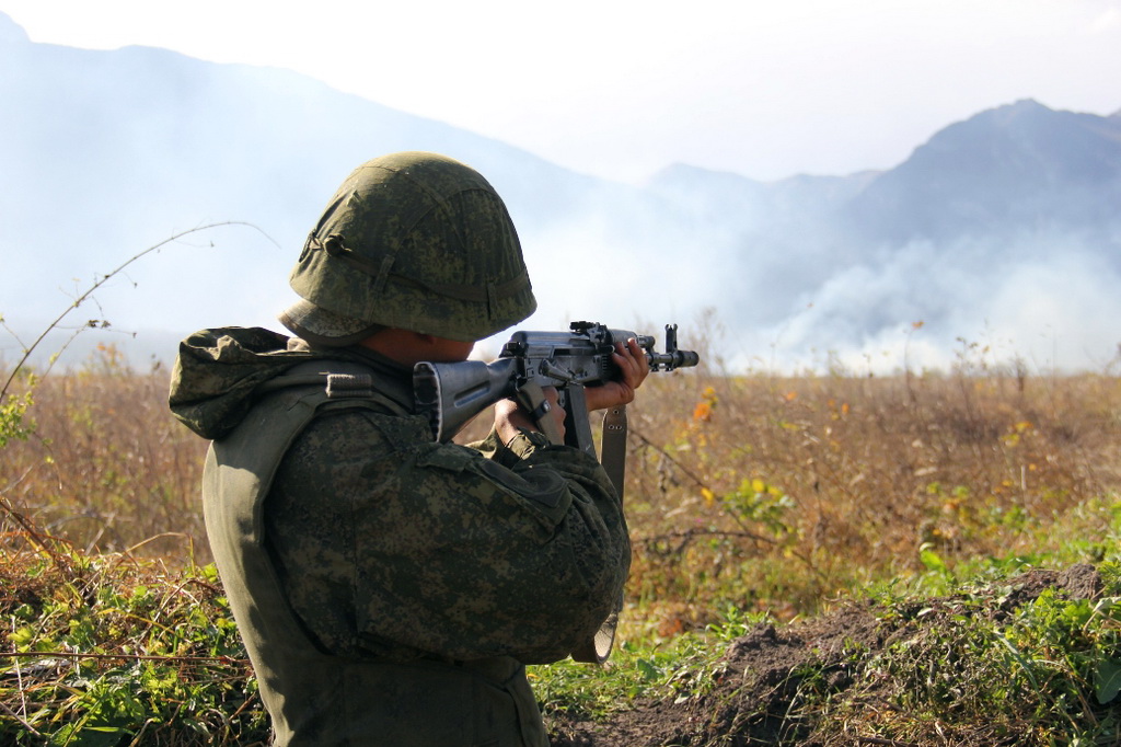 Российские войска в горах