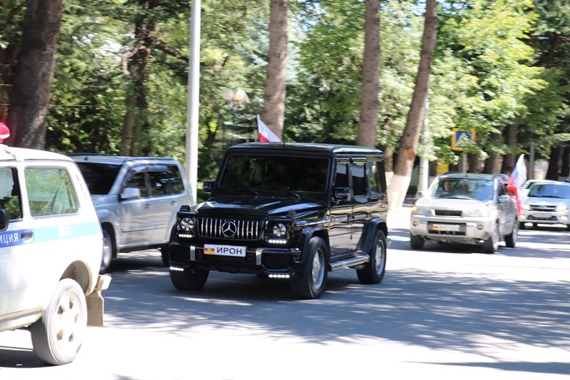 Автомобили южная осетия. Авторынок Южной Осетии. Номера Южной Осетии авто. Правительственные номера Южной Осетии.