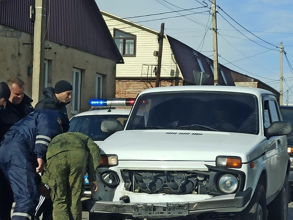 Автомобили южная осетия. Город Цхинвал Южная Осетия авторынок. ДТП Южная Осетия Цхинвал. Милиция Южной Осетии машины. Такси Владикавказ Цхинвал.